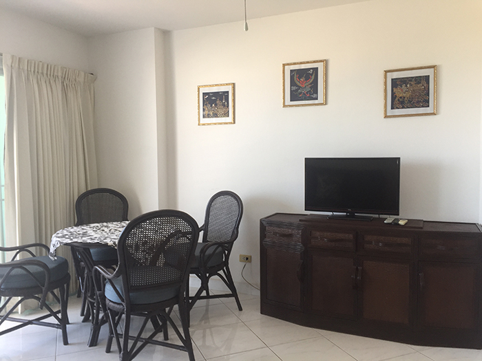 Dining Table & LCD TV