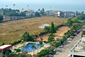 View of Sea & Pool