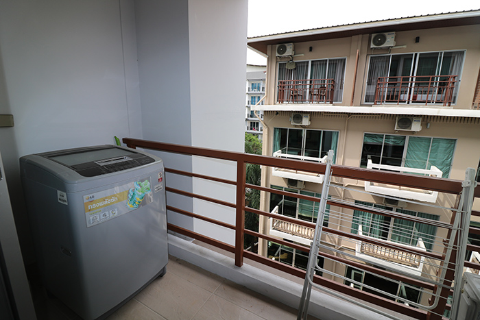 Balcony & Washing Machine